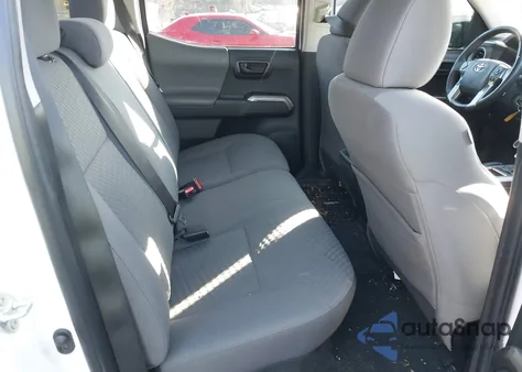 2022 Toyota Tacoma Sr5 V6 из США, поврежденный, VIN 3TYDZ5BN0NT015104